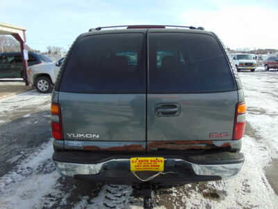2001 GMC Yukon, $2495. Photo 3