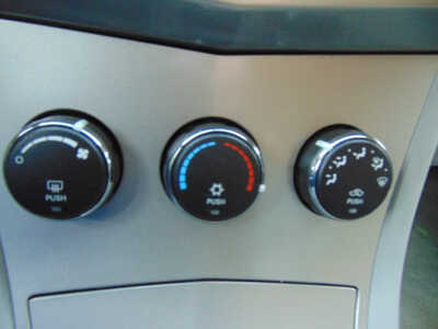 2007 Chrysler Sebring, $3995. Photo 8