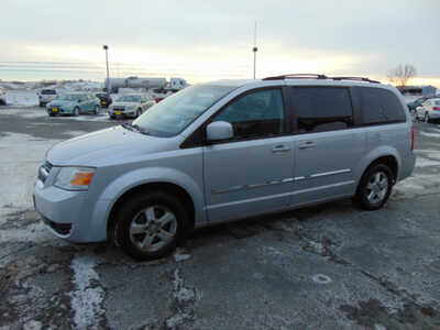 2009 Dodge Caravan, Grand, $3995. Photo 5