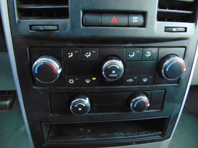 2009 Dodge Caravan, Grand, $3995. Photo 8