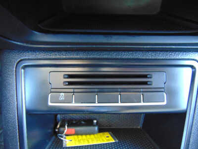 2012 Volkswagen Tiguan, $6495. Photo 10