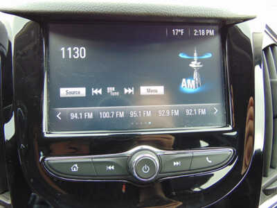 2017 Chevrolet Cruze, $4995. Photo 8