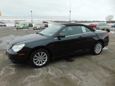 2010 Chrysler Sebring, $3995. Photo 5