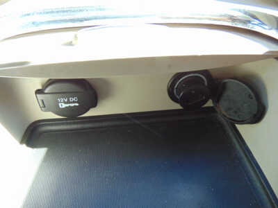 2015 Chrysler Town & Country, $7495. Photo 12