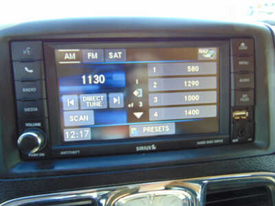 2015 Chrysler Town & Country, $7495. Photo 7