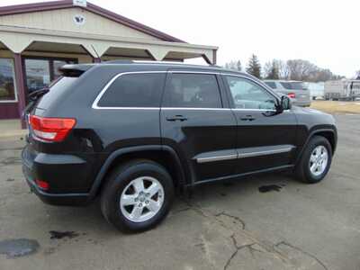 2011 Jeep Grand Cherokee, $5495. Photo 2