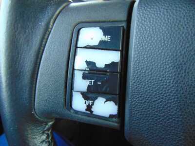 2011 Ford Focus, $1200. Photo 11