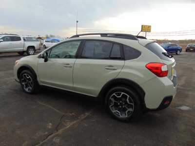 2015 Subaru XV Crosstrek, $3495. Photo 4