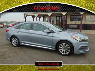 2015 Hyundai Sonata, $1995. Photo 1