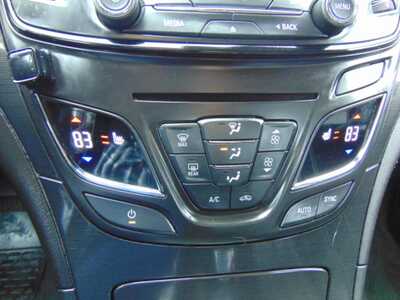 2017 Buick Regal, $11495. Photo 9