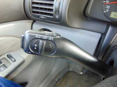 2001 Volkswagen Passat, $2595. Photo 8