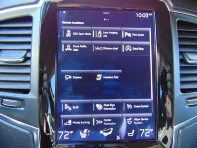 2018 Volvo XC90, $11495. Photo 11