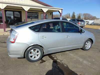 2008 Toyota Prius, $1995. Photo 2