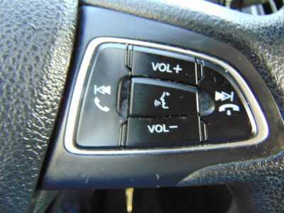 2016 Ford Focus, $5995. Photo 12