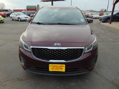 2015 Kia Sedona, $6995. Photo 5