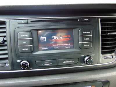 2015 Kia Sedona, $6995. Photo 6