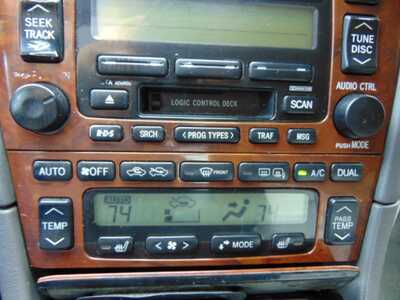 2000 Toyota Avalon, $2495. Photo 10