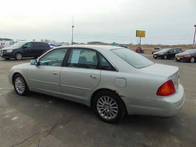 2000 Toyota Avalon, $2495. Photo 4