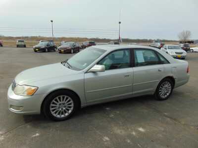 2000 Toyota Avalon, $2495. Photo 5