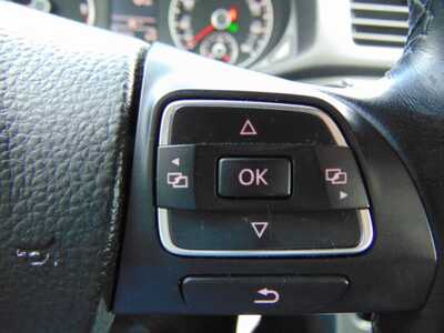 2014 Volkswagen Passat, $7995. Photo 11