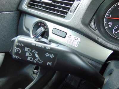 2014 Volkswagen Passat, $7995. Photo 12