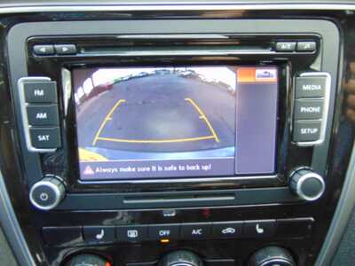 2014 Volkswagen Passat, $7995. Photo 9