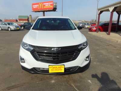 2021 Chevrolet Equinox, $12995. Photo 2