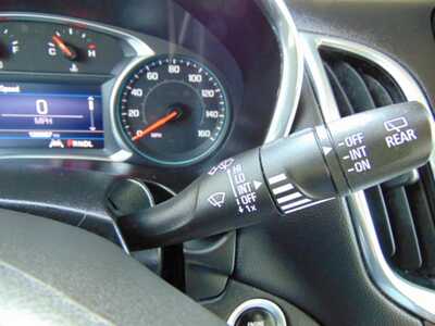 2021 Chevrolet Equinox, $12995. Photo 8