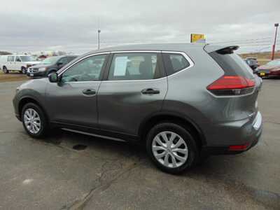 2017 Nissan Rogue, $8495. Photo 4