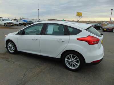 2015 Ford Focus, $3495. Photo 4