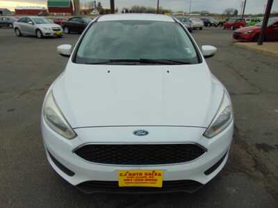 2015 Ford Focus, $3495. Photo 6