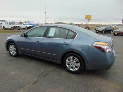 2010 Nissan Altima, $4795. Photo 4