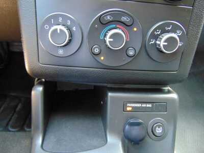 2006 Pontiac G6, $6495. Photo 8