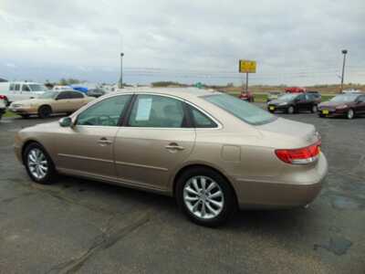 2007 Hyundai Azera, $7495. Photo 4