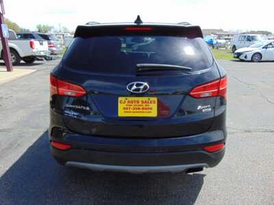 2016 Hyundai Santa Fe, $6995. Photo 3