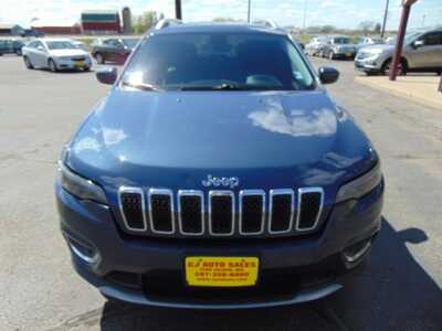 2020 Jeep Cherokee, $11995. Photo 6