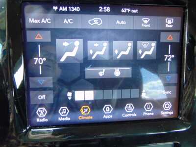 2020 Jeep Cherokee, $11995. Photo 8