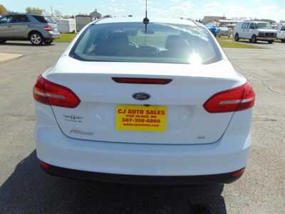 2018 Ford Focus, $8995. Photo 3