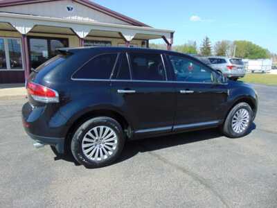 2011 Lincoln MKX, $3995. Photo 2
