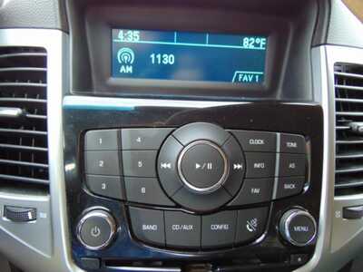 2011 Chevrolet Cruze, $3495. Photo 7