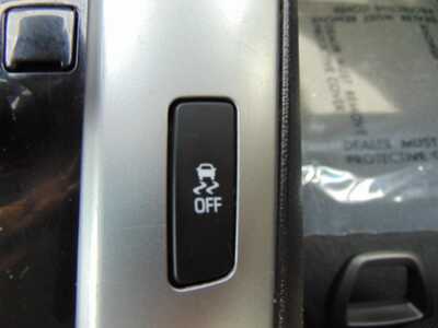 2011 Chevrolet Cruze, $3495. Photo 9