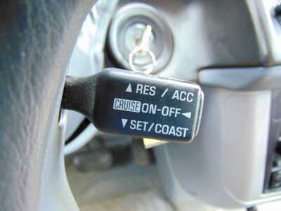2000 Toyota Sienna, $2995. Photo 12
