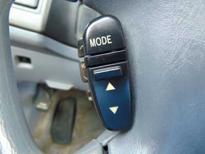 2000 Toyota Sienna, $2995. Photo 9