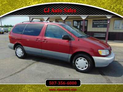 2000 Toyota Sienna, $2995. Photo 1