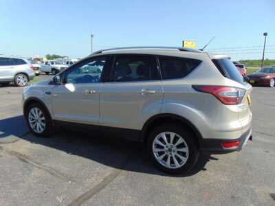 2017 Ford Escape, $8995. Photo 4