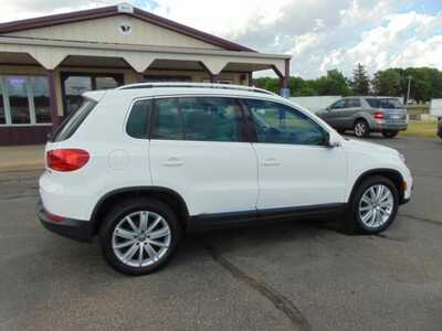 2012 Volkswagen Tiguan, $8995. Photo 2