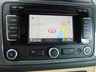 2012 Volkswagen Tiguan, $8995. Photo 8
