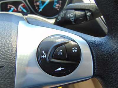 2016 Ford Escape, $8995. Photo 9