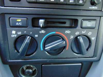 1999 Toyota Camry, $4995. Photo 9