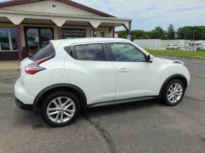 2015 Nissan Juke, $4995. Photo 2